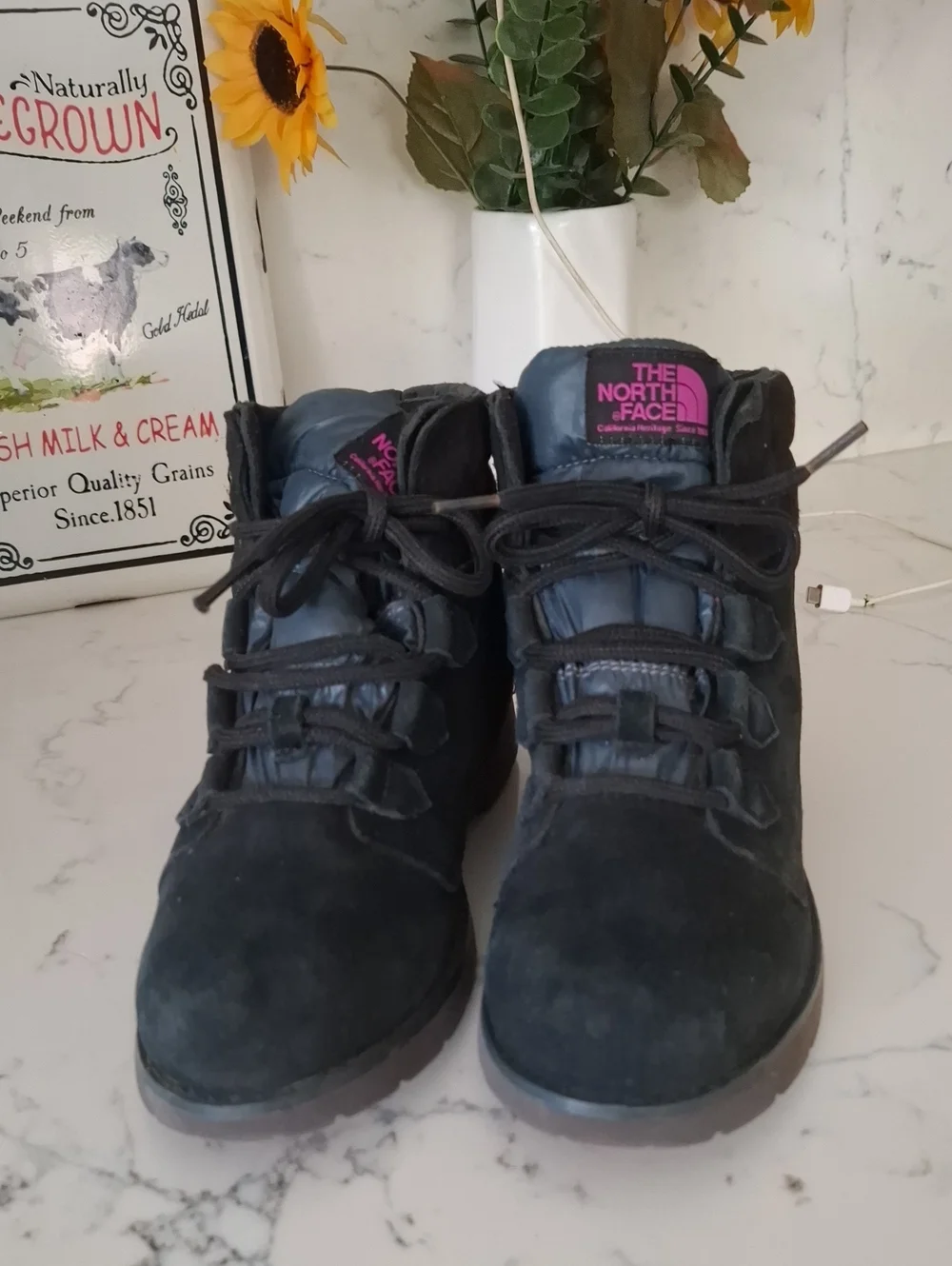The North Face Women Black Insulated Boots - Durable Outdoor Footwear